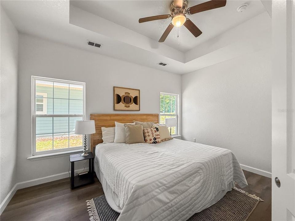 Active With Contract: $239,900 (3 beds, 2 baths, 1243 Square Feet)