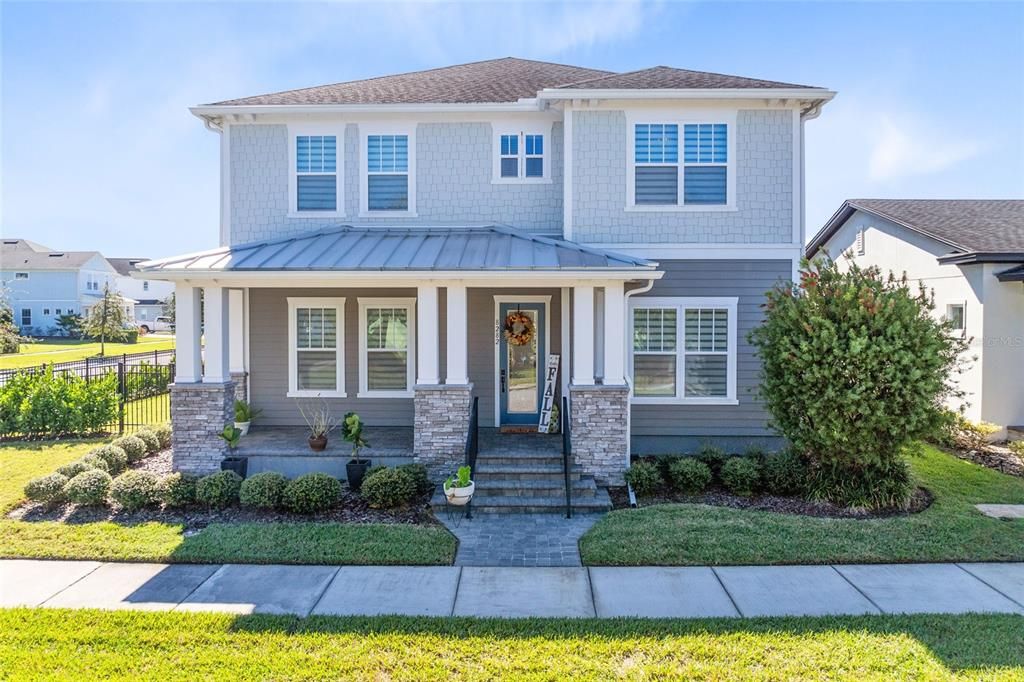 Vendido Recientemente: $1,125,000 (4 camas, 3 baños, 3236 Pies cuadrados)
