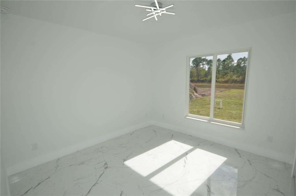 En Renta: $2,600 (3 camas, 2 baños, 1854 Pies cuadrados)