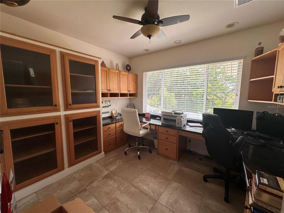 For Sale: $589,000 (4 beds, 4 baths, 3553 Square Feet)
