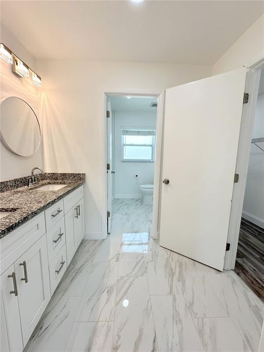 For Rent: $2,400 (3 beds, 2 baths, 1838 Square Feet)
