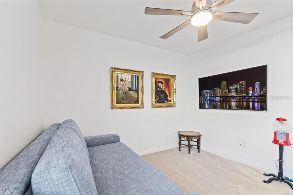 For Sale: $299,000 (3 beds, 2 baths, 1440 Square Feet)