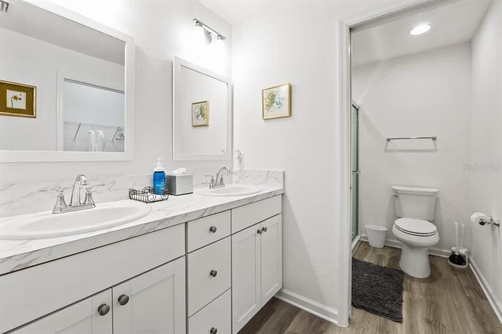 For Sale: $299,000 (3 beds, 2 baths, 1440 Square Feet)