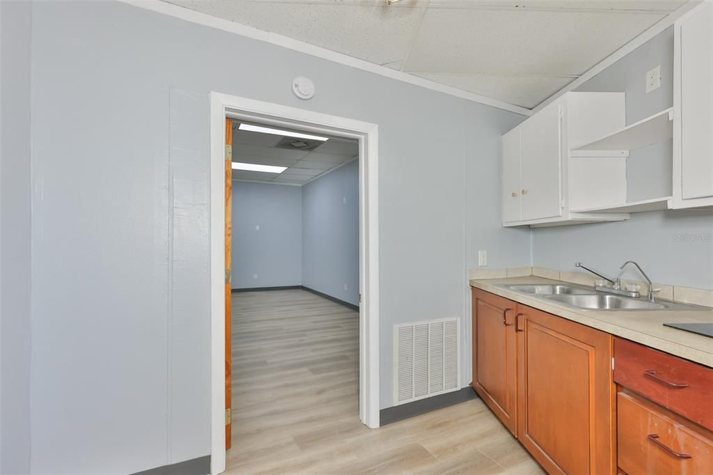 For Sale: $1,495,000 (0 beds, 0 baths, 4152 Square Feet)