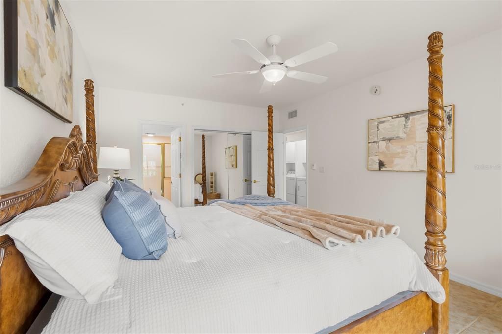 For Sale: $879,000 (3 beds, 3 baths, 2000 Square Feet)
