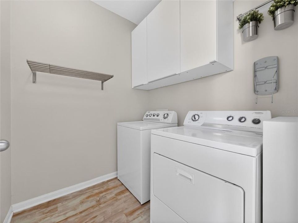 For Rent: $3,195 (3 beds, 2 baths, 1616 Square Feet)
