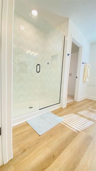 В аренду: $3,600 (5 спален, 3 ванн, 2791 Квадратных фут)