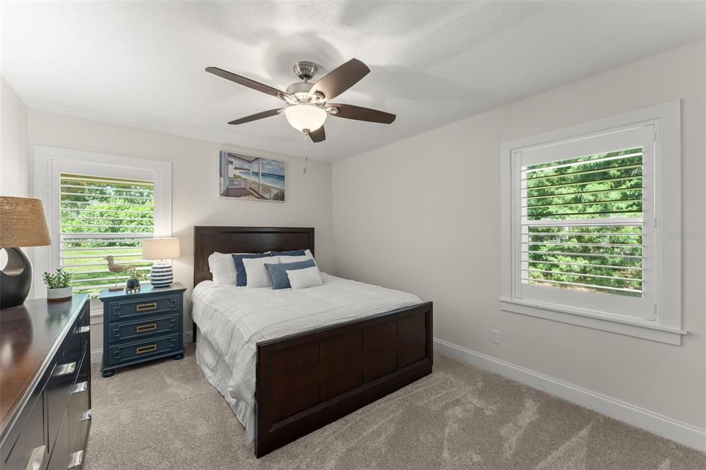 Active With Contract: $1,999,000 (5 beds, 4 baths, 3649 Square Feet)