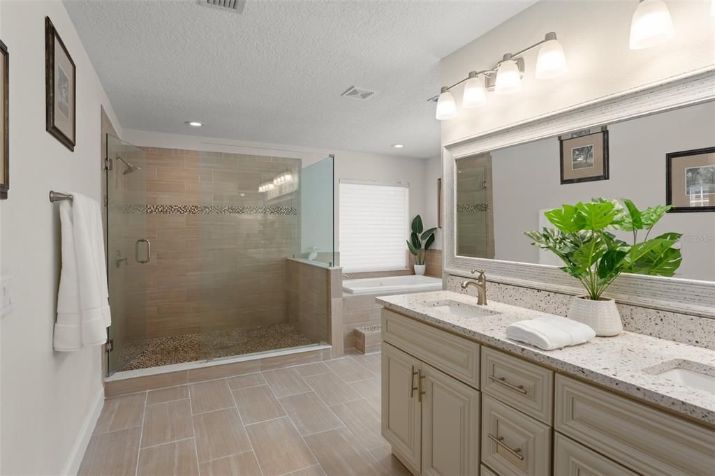 Active With Contract: $1,999,000 (5 beds, 4 baths, 3649 Square Feet)