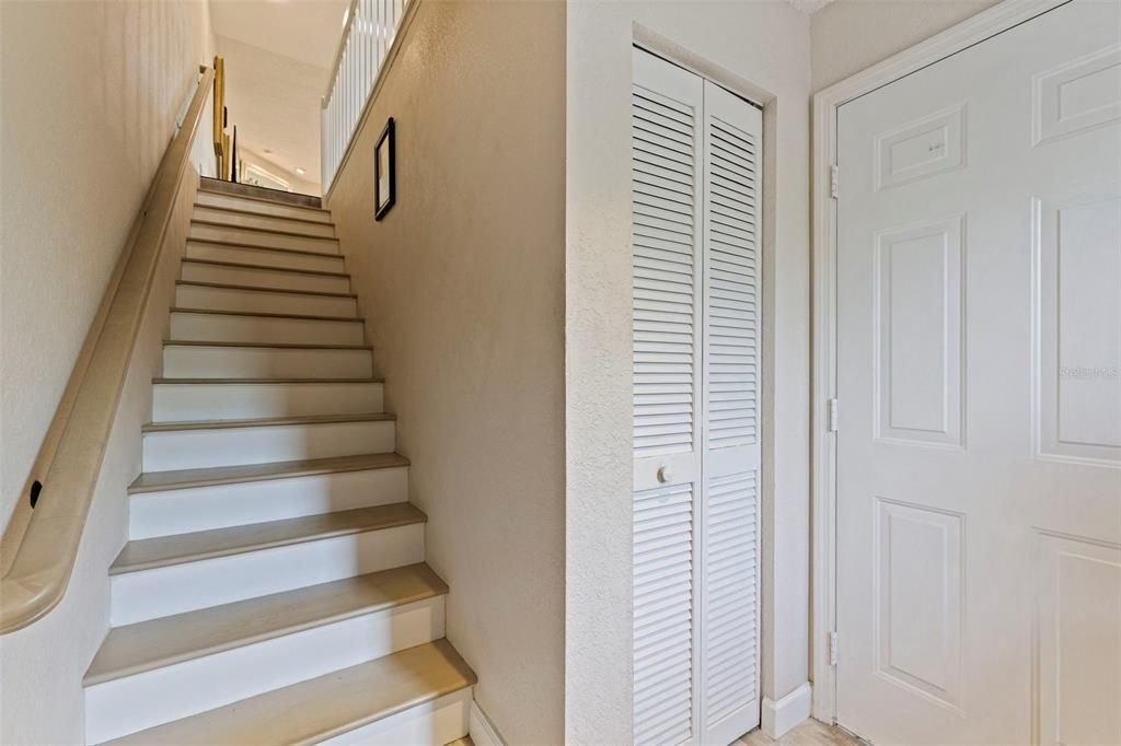 En Venta: $465,000 (2 camas, 2 baños, 1750 Pies cuadrados)