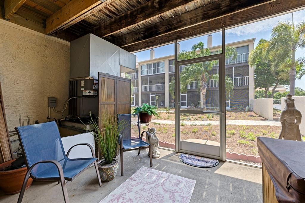 En Venta: $465,000 (2 camas, 2 baños, 1750 Pies cuadrados)