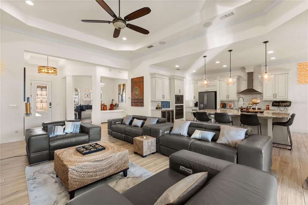 For Sale: $1,475,000 (4 beds, 4 baths, 3496 Square Feet)