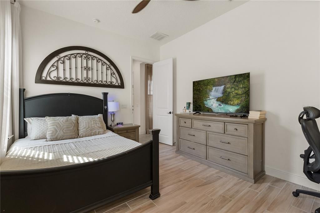 For Sale: $1,475,000 (4 beds, 4 baths, 3496 Square Feet)