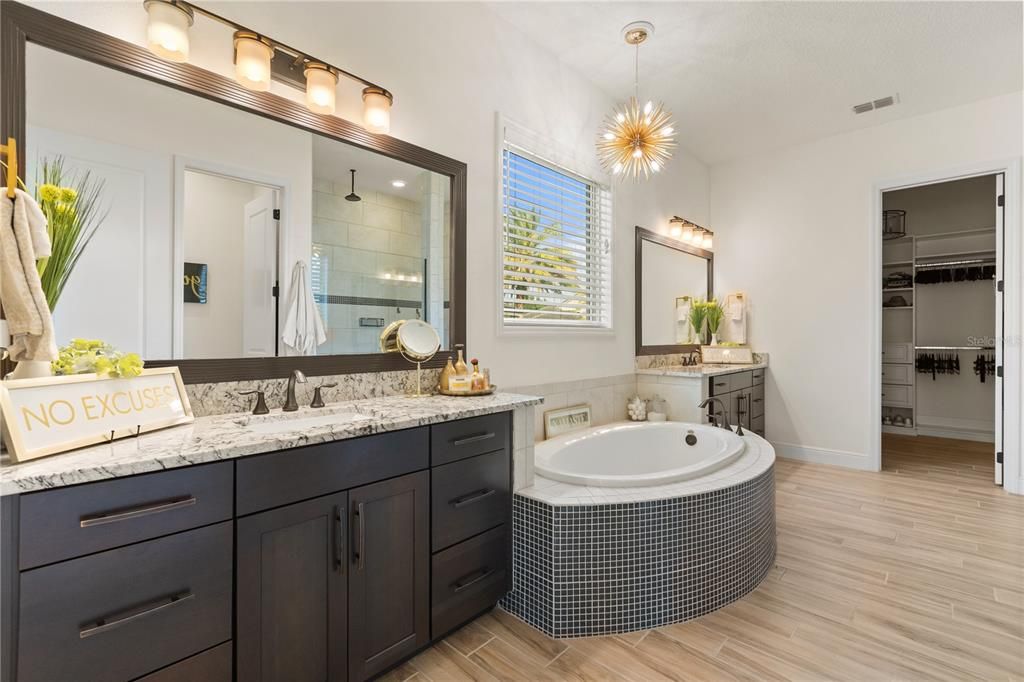 For Sale: $1,475,000 (4 beds, 4 baths, 3496 Square Feet)