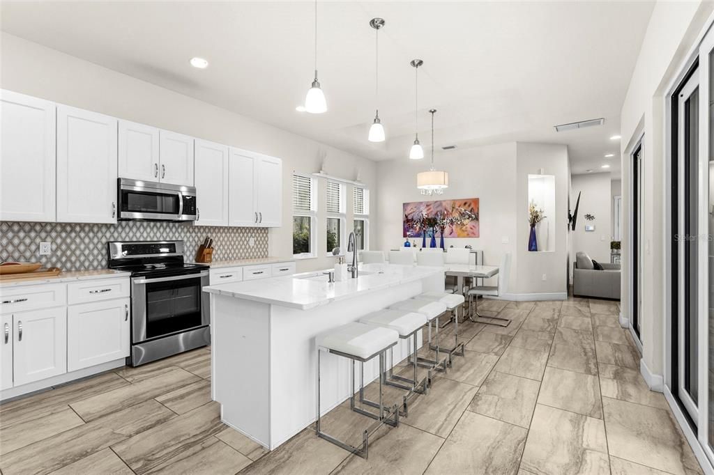 For Sale: $1,250,000 (3 beds, 2 baths, 1793 Square Feet)