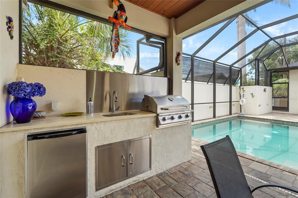 For Sale: $1,250,000 (3 beds, 2 baths, 1793 Square Feet)