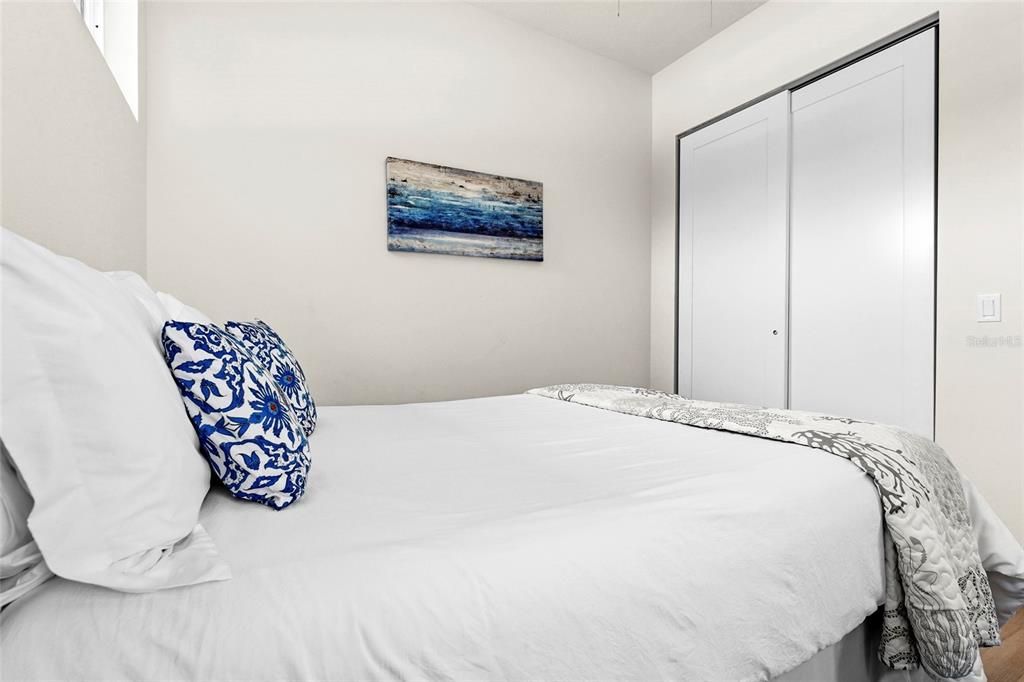 For Sale: $1,250,000 (3 beds, 2 baths, 1793 Square Feet)
