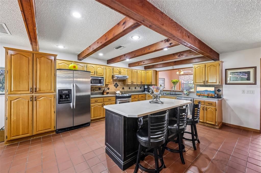 For Sale: $1,295,000 (3 beds, 2 baths, 2973 Square Feet)