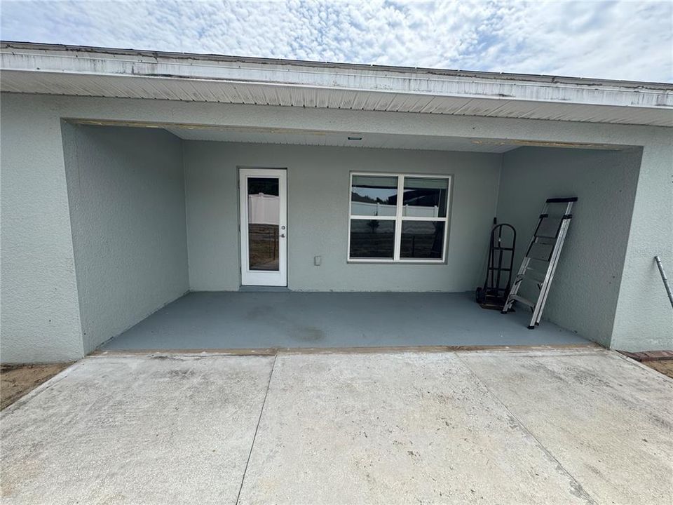 For Sale: $324,900 (4 beds, 2 baths, 1845 Square Feet)