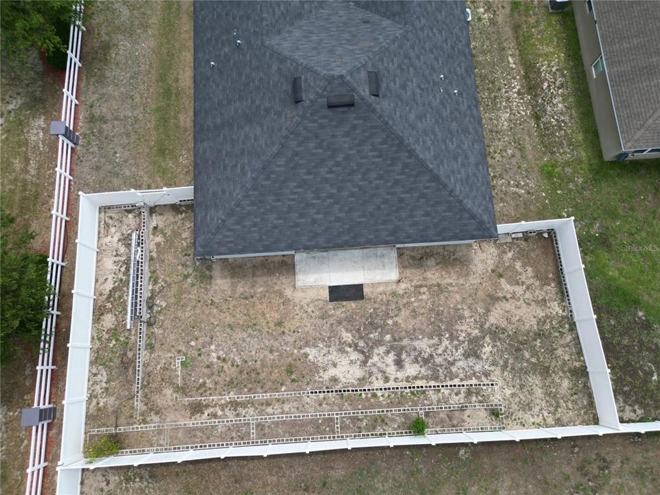 For Sale: $324,900 (4 beds, 2 baths, 1845 Square Feet)