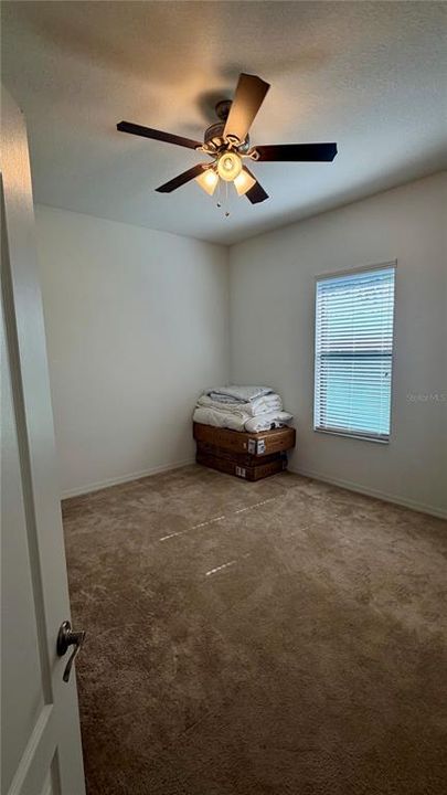 En Venta: $367,000 (4 camas, 2 baños, 2752 Pies cuadrados)