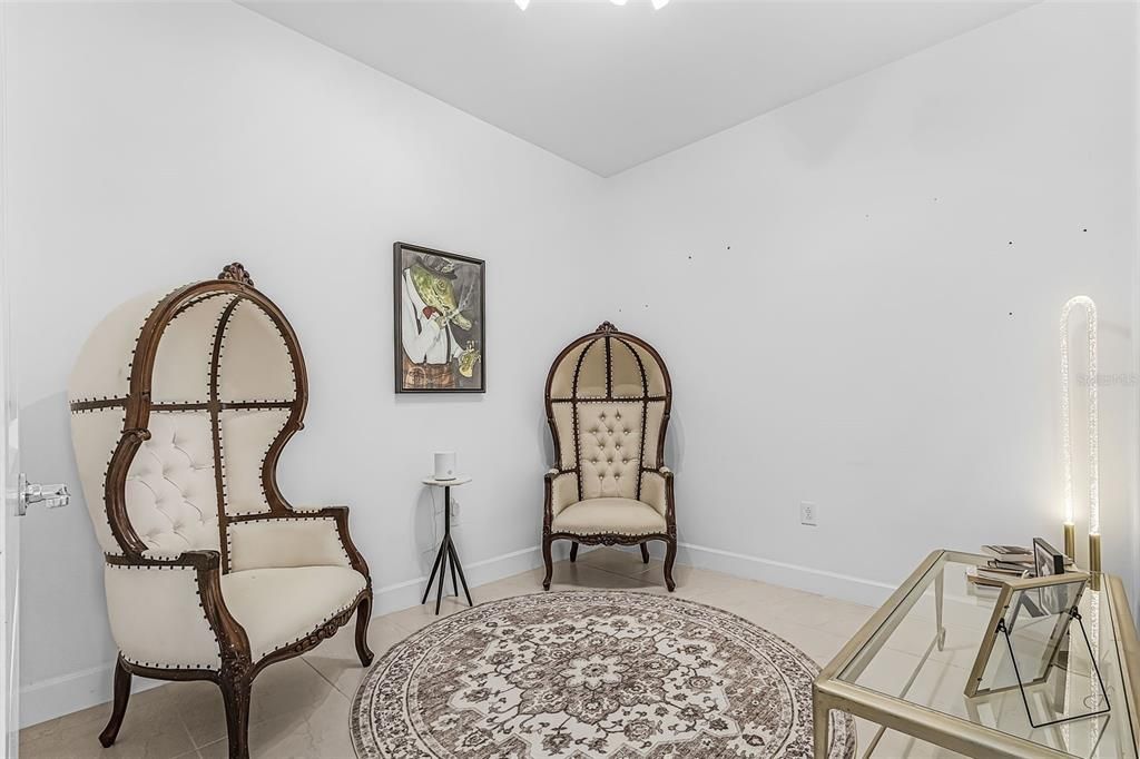 For Sale: $449,900 (3 beds, 2 baths, 1566 Square Feet)