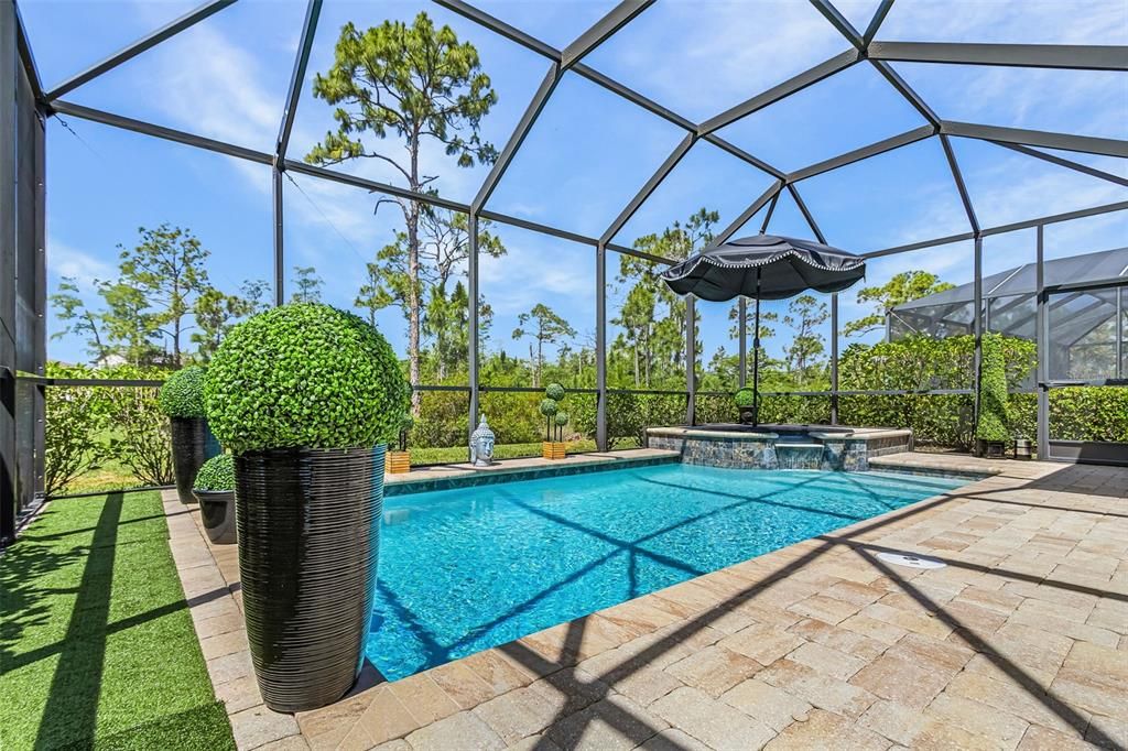 For Sale: $449,900 (3 beds, 2 baths, 1566 Square Feet)