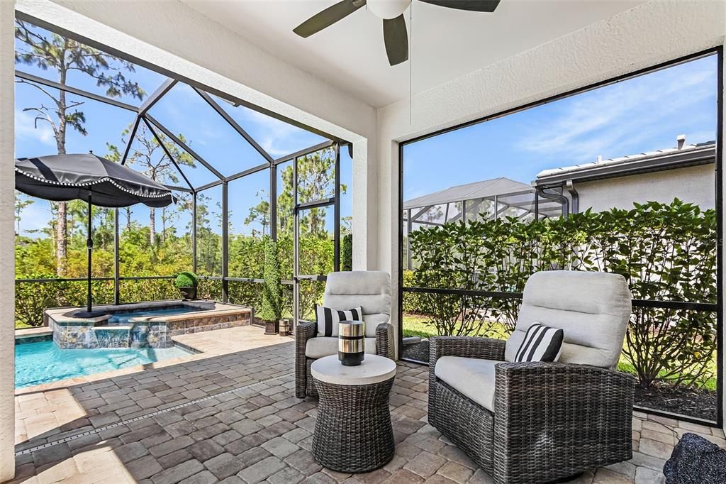 For Sale: $449,900 (3 beds, 2 baths, 1566 Square Feet)