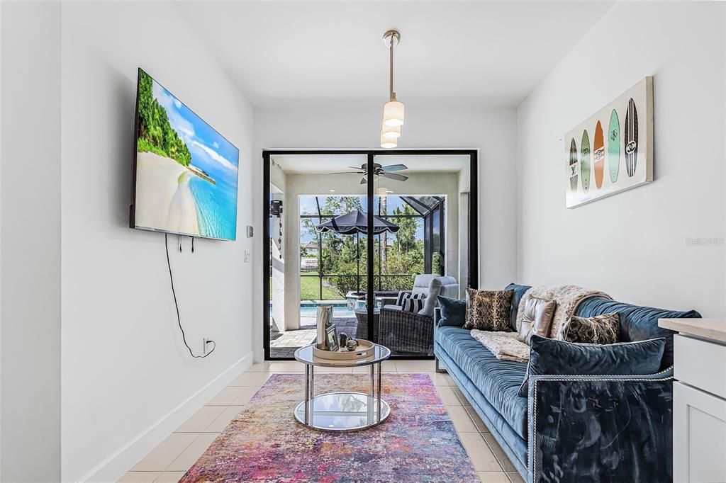 For Sale: $449,900 (3 beds, 2 baths, 1566 Square Feet)