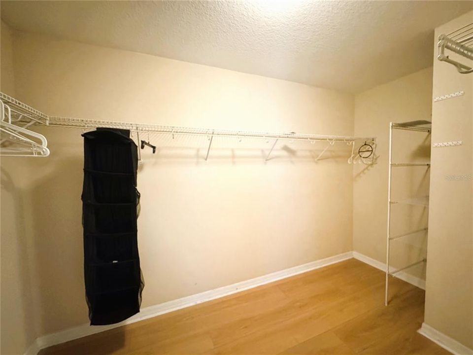 For Rent: $3,749 (4 beds, 3 baths, 2897 Square Feet)