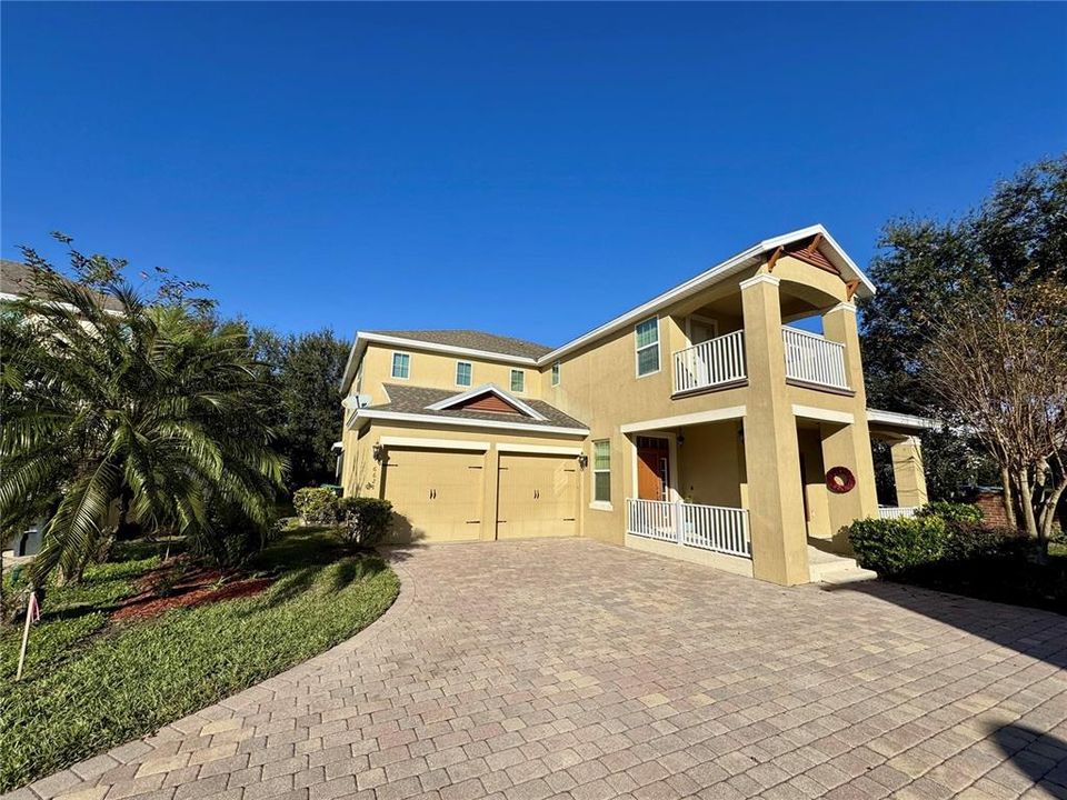 For Rent: $3,749 (4 beds, 3 baths, 2897 Square Feet)