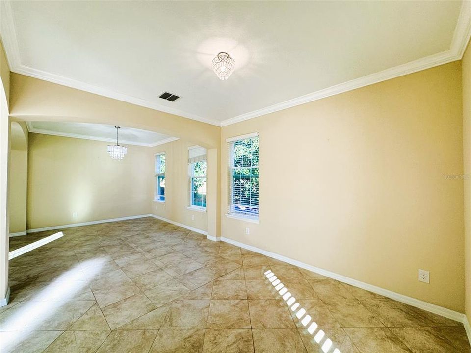 For Rent: $3,749 (4 beds, 3 baths, 2897 Square Feet)