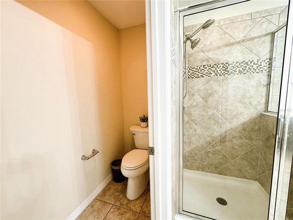For Rent: $3,749 (4 beds, 3 baths, 2897 Square Feet)