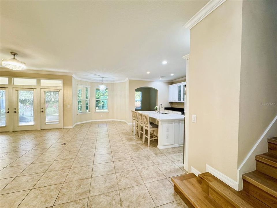 For Rent: $3,749 (4 beds, 3 baths, 2897 Square Feet)