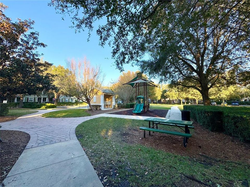 For Rent: $3,749 (4 beds, 3 baths, 2897 Square Feet)