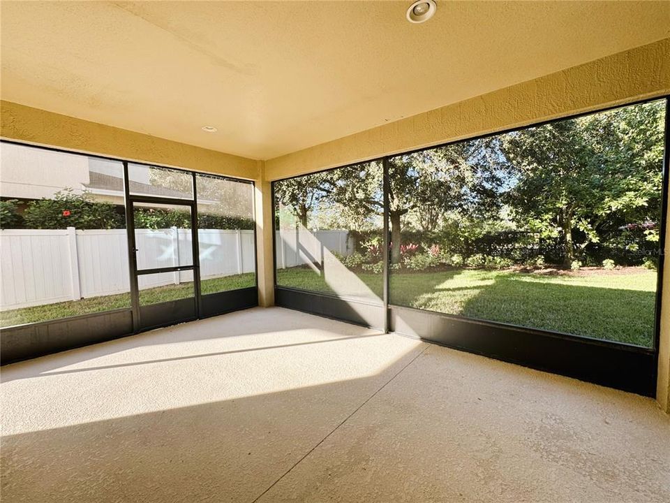 For Rent: $3,749 (4 beds, 3 baths, 2897 Square Feet)