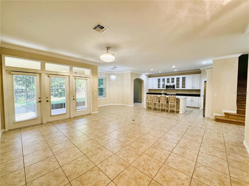 For Rent: $3,749 (4 beds, 3 baths, 2897 Square Feet)