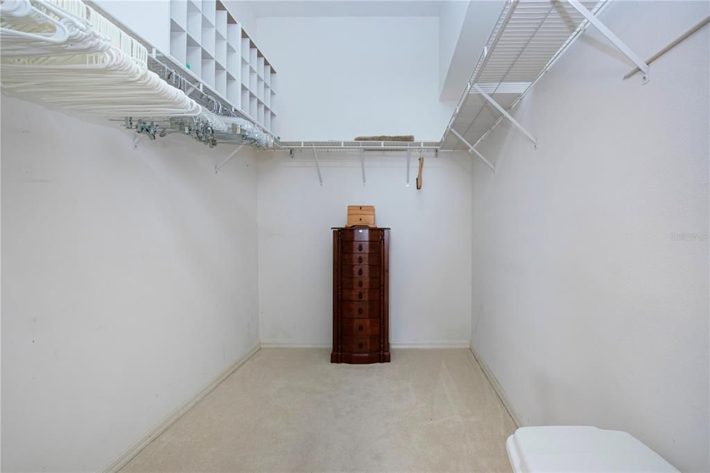 На продажу: $365,000 (2 спален, 2 ванн, 1572 Квадратных фут)