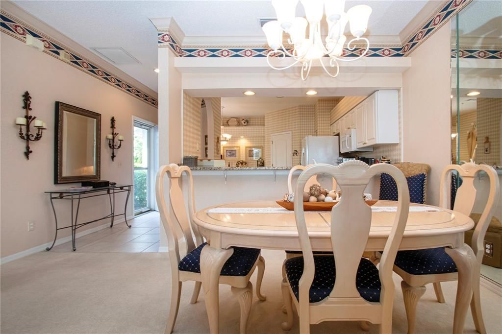 На продажу: $365,000 (2 спален, 2 ванн, 1572 Квадратных фут)
