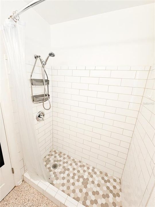 В аренду: $1,600 (1 спален, 1 ванн, 560 Квадратных фут)