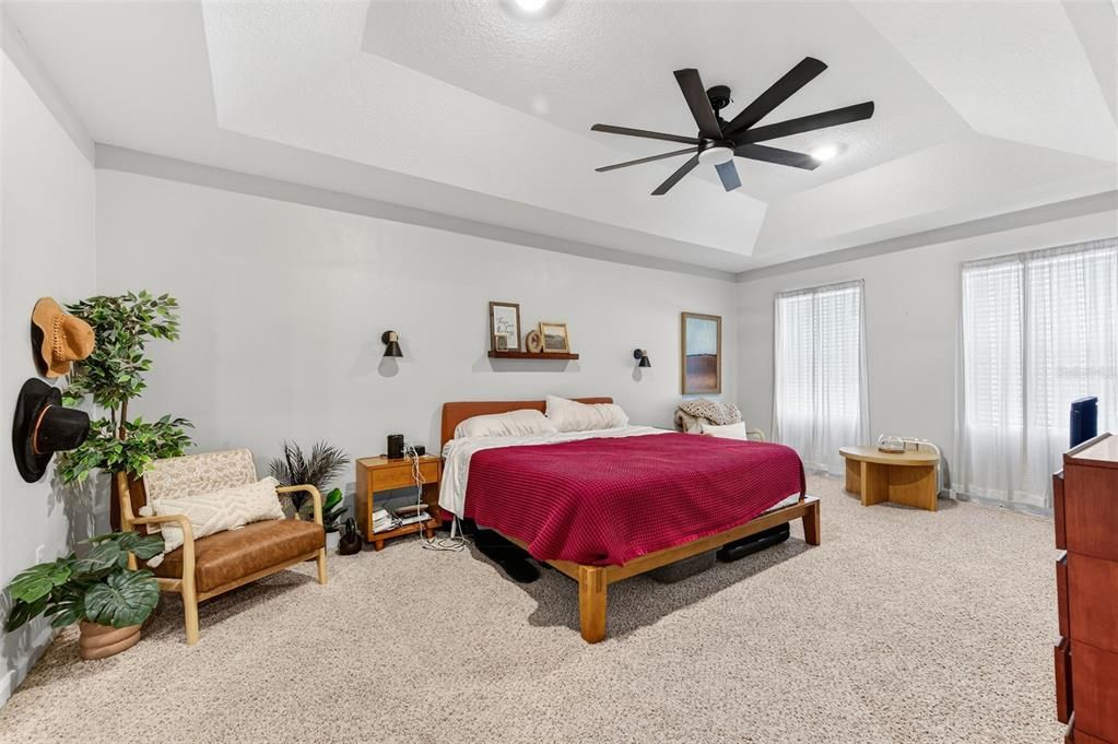 For Sale: $525,000 (4 beds, 2 baths, 2761 Square Feet)