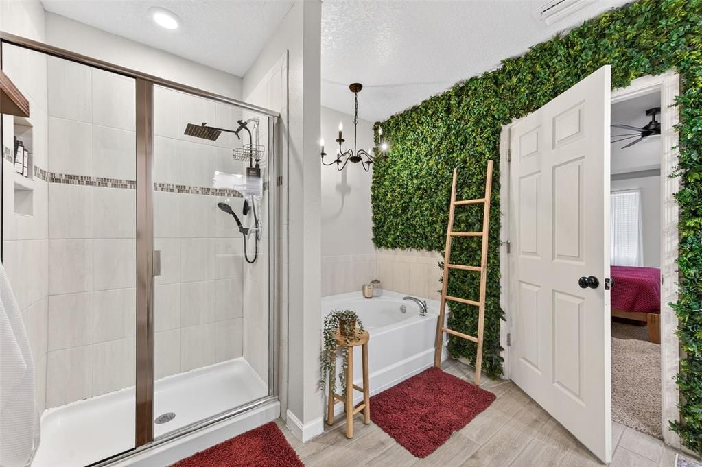 For Sale: $525,000 (4 beds, 2 baths, 2761 Square Feet)