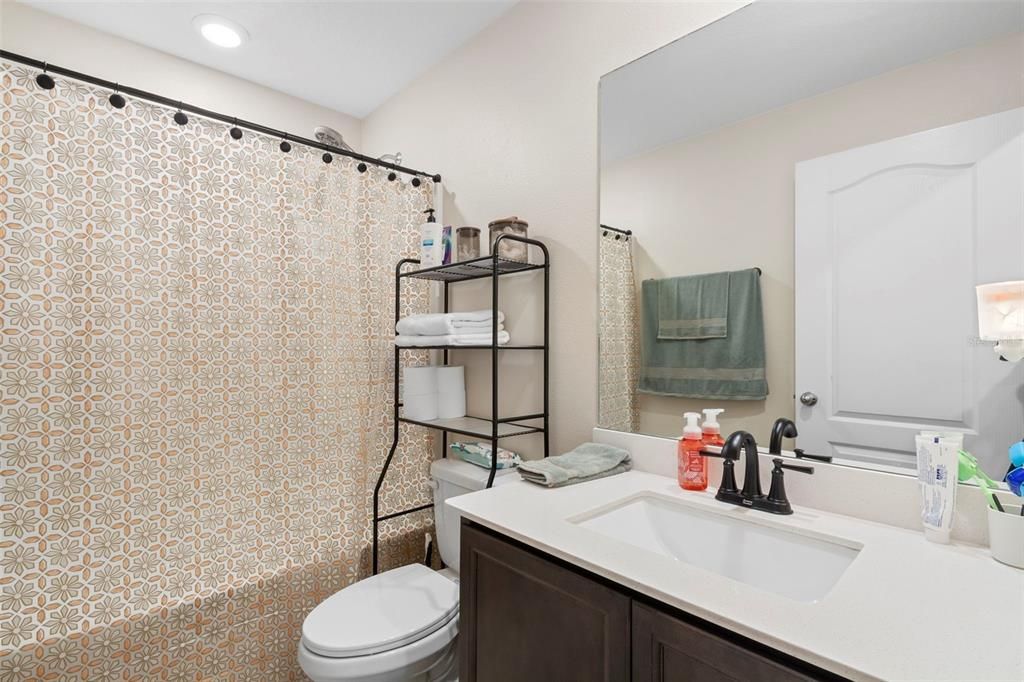 For Sale: $310,000 (3 beds, 2 baths, 1456 Square Feet)