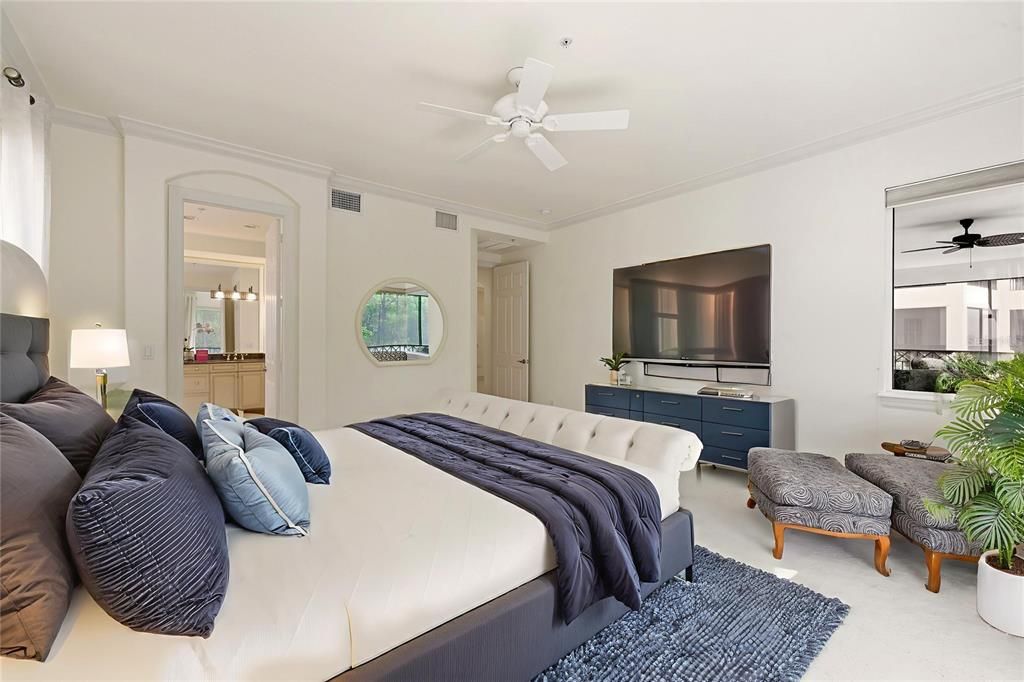 For Sale: $1,495,000 (3 beds, 2 baths, 2420 Square Feet)