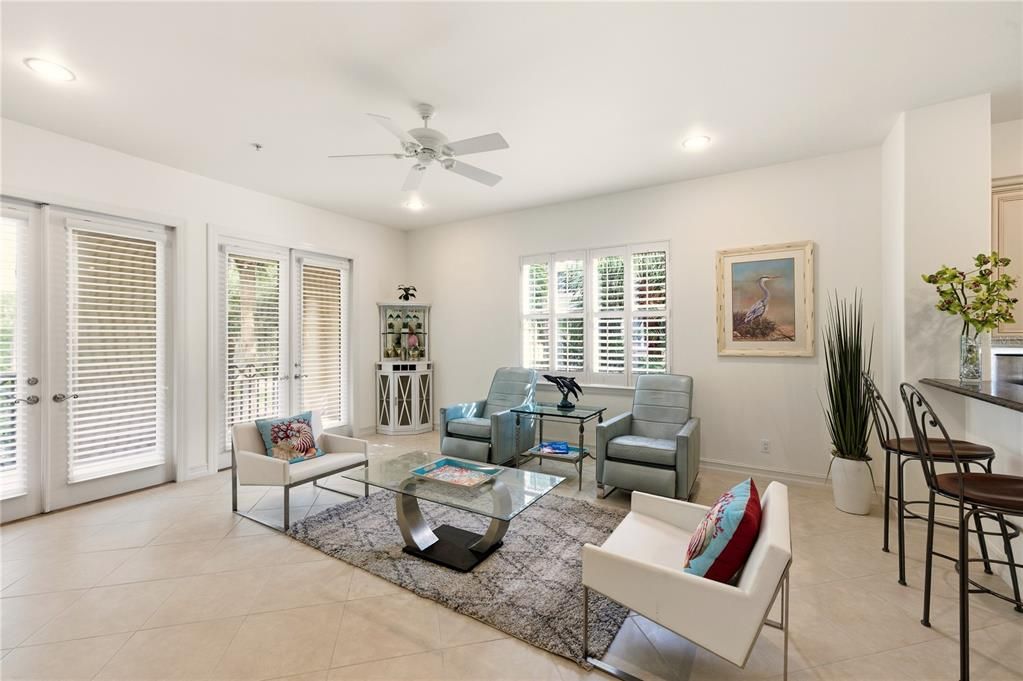 For Sale: $1,495,000 (3 beds, 2 baths, 2420 Square Feet)