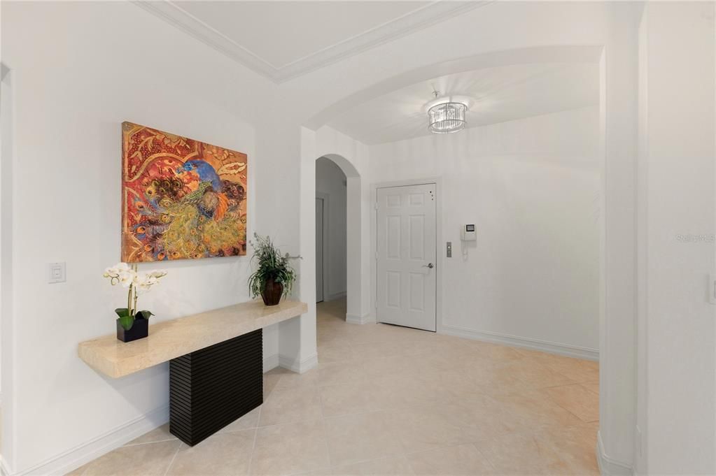 For Sale: $1,495,000 (3 beds, 2 baths, 2420 Square Feet)