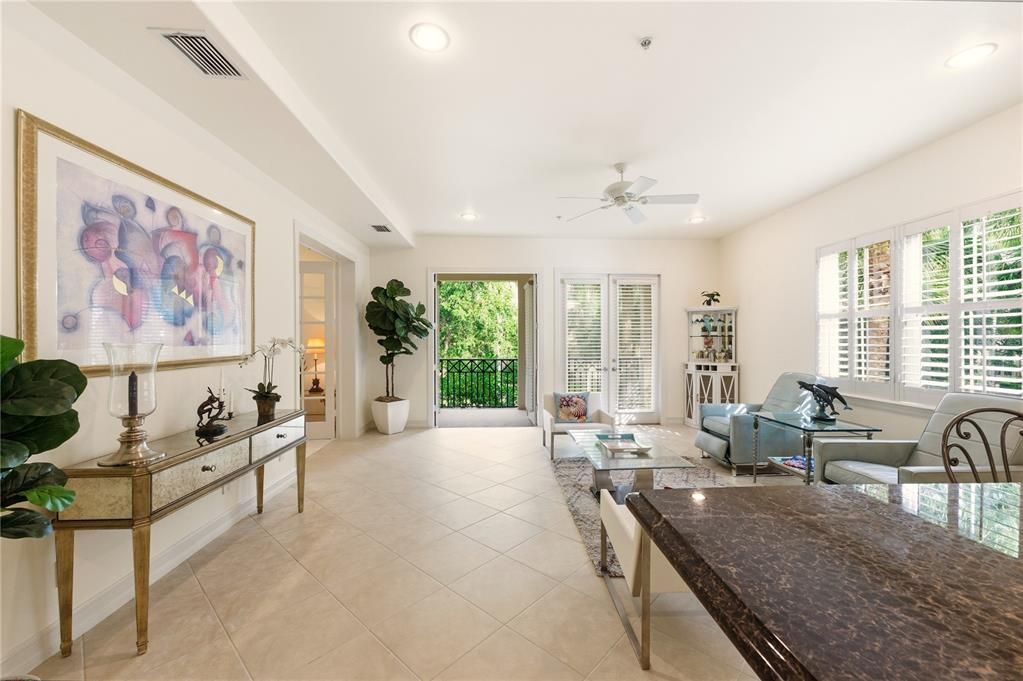 For Sale: $1,495,000 (3 beds, 2 baths, 2420 Square Feet)