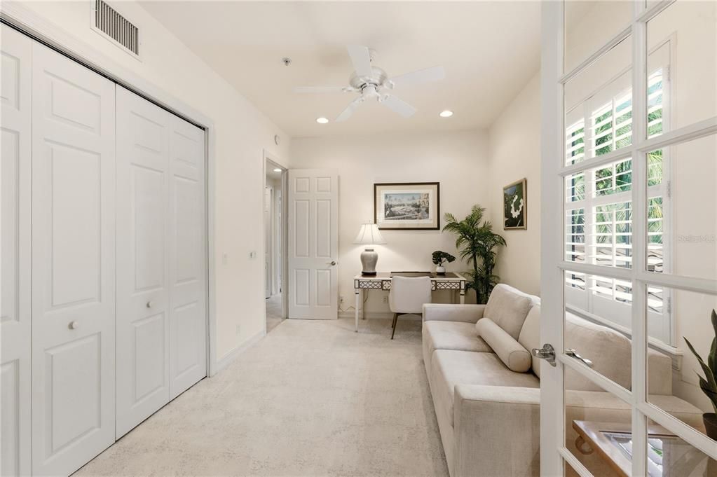 For Sale: $1,495,000 (3 beds, 2 baths, 2420 Square Feet)
