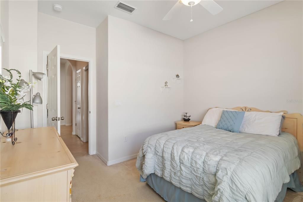 For Rent: $3,600 (3 beds, 3 baths, 2254 Square Feet)