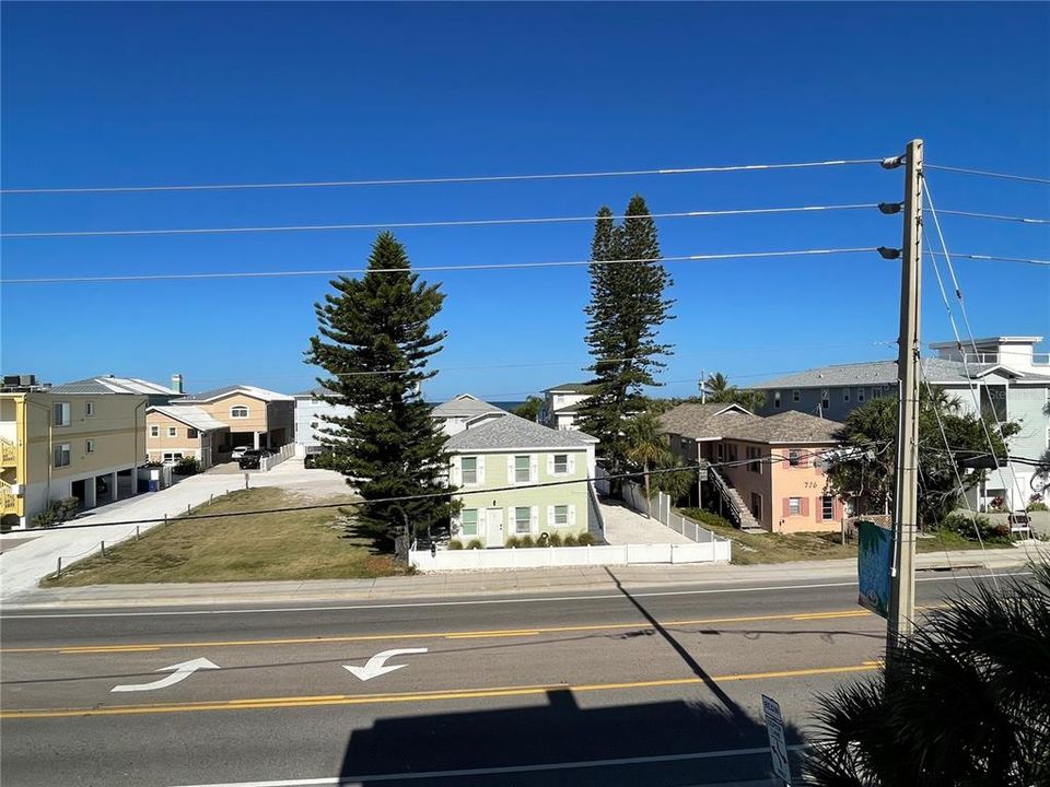 For Sale: $2,250,000 (6 beds, 0 baths, 3000 Square Feet)